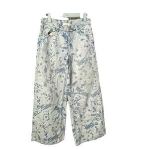 BDG urban outfitters jeans 26 Floral print Wide Leg Boho Chic